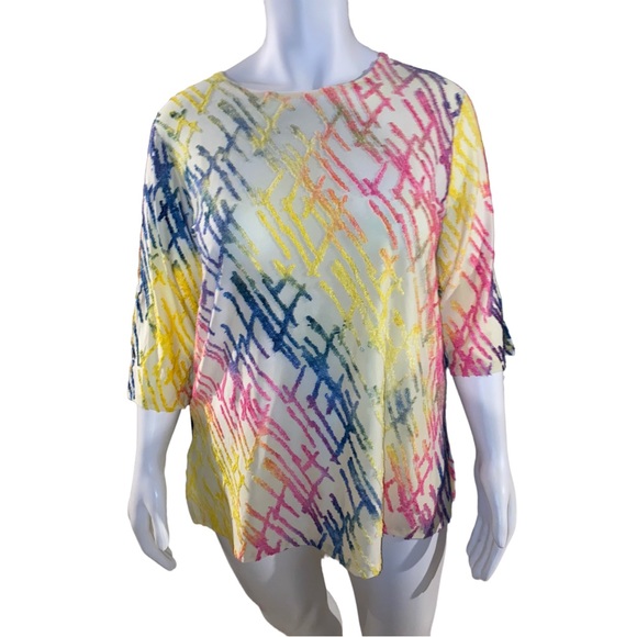 Creation Blouse 1X/2X Colorful Textured 3/4 Sleeve Cream Crew Neck Button Detail - Picture 5 of 16